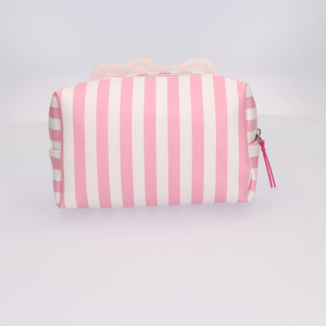 Beauty Case Hello Kitty Sanrio in Similpelle Pochette 17 CM Trucchi da Bagno e Viaggio - 3546