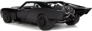 Modellino Batmobile 2022 Scala 1:18 con Figura in Metallo Batman da Collezione - 253216002