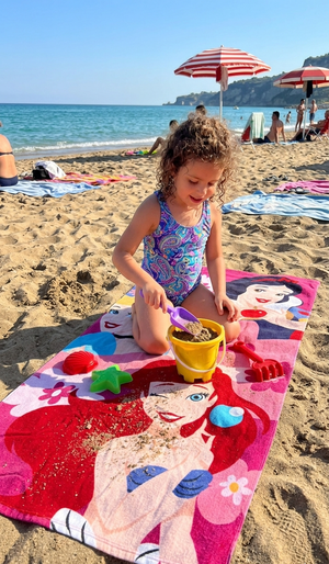 Telo Mare Principesse DISNEY Asciugamano per Bambini in Microfibra CM 140x70 - Pri2093