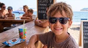 Occhiali da Sole Avengers MARVEL Bambino Filtro Uv400 Montatura in Policarbonato -  Ez25018