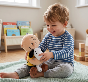 Peluche Snoopy Charlie Brown con in Braccio Snoopy Pupazzo da 35 CM  - Pts0305/25c