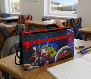 Tombolino Avengers MARVEL 3 Scomparti Bustina Astuccio Portacolori 22 CM - Av1337
