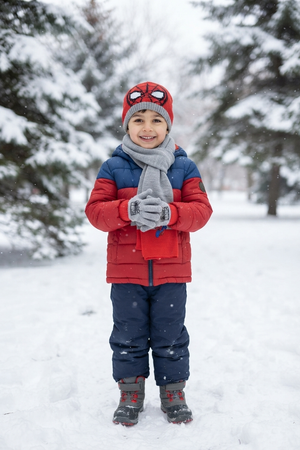 Cappello con Sciarpa e Guanti Spiderman MARVEL Accessorio Invernale per Bambini 100% Acrilico - Zh40121