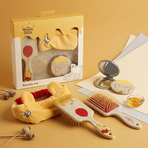 Set Accessori per la Cura Personale Winnie the Pooh DISNEY Spazzola Fascia Specchietto - 4101