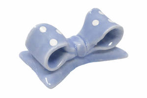 Bomboniera Figura Fiocco Azzurro con Pois in Porcellana - Nascita Neonato Bambino - Cm. 5x2 - 18644