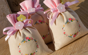 Sacchetto in Juta Flowers DISNEY Minnie Kit 10 Pezzi Porta Oggetti 10 X 14 CM