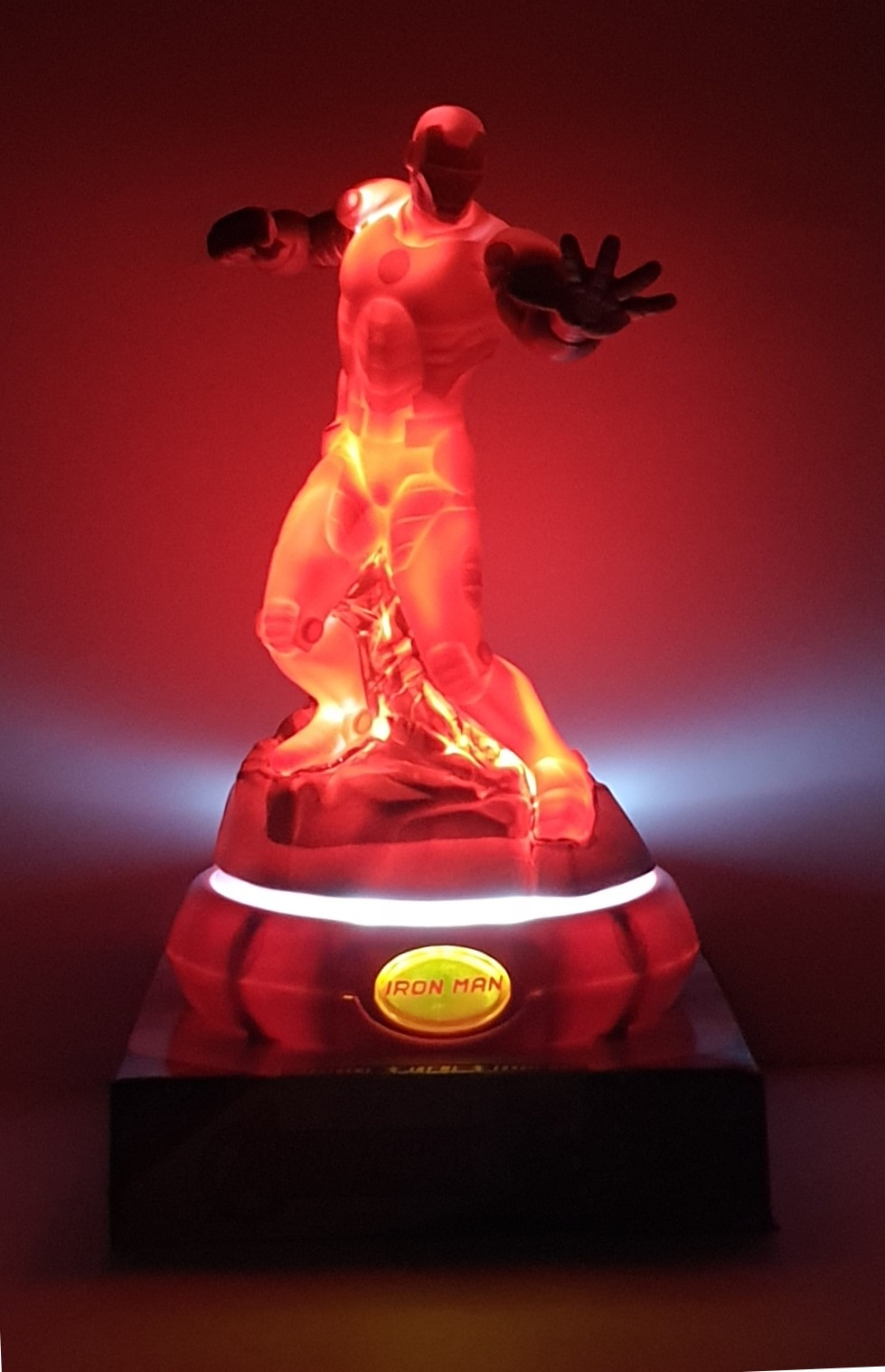 Lampada 3d Iron Man MARVEL Avengers Comodino Luce LED a Batterie - Mv15912