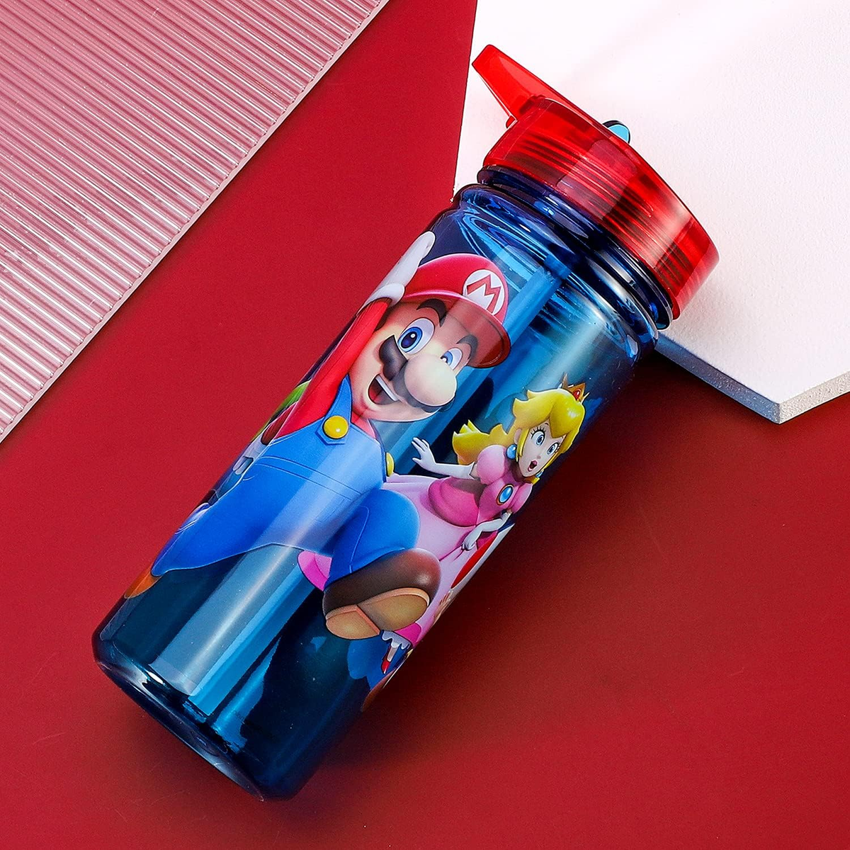Borraccia Super Mario in Tritan con Beccuccio Ripiegabile Ml. 580 - St21433