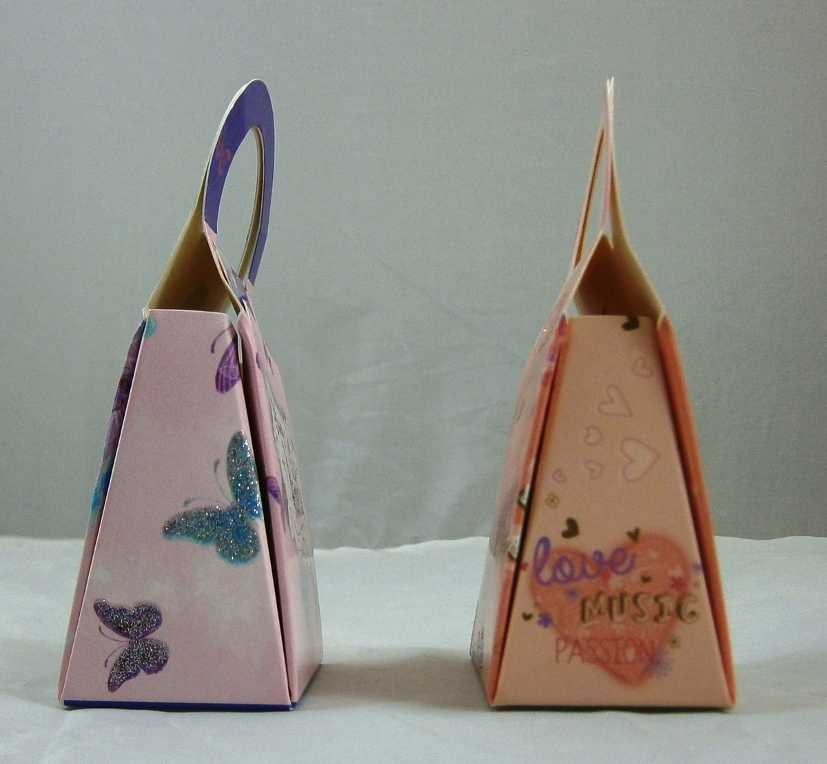Bomboniera Violetta Scatolina a Borsetta DISNEY Portaconfetti Cm. 8x4x4