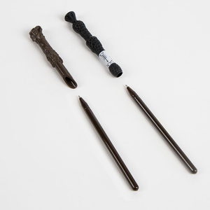 Set Penne Harry Potter Hogwarts 2 Bacchette Confezione Blister - 1557